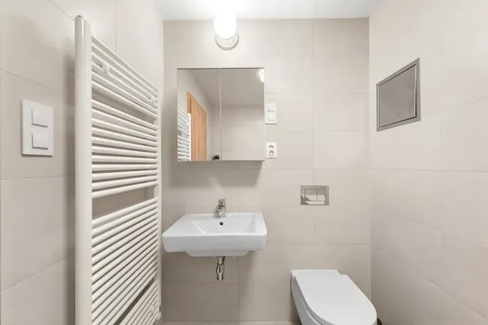 Pronájem bytu 2+kk, Praha - Strašnice, Zvěřinova, 72 m2