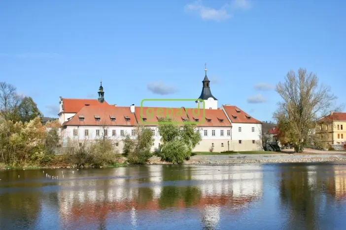 Pronájem bytu 1+kk, Dobřichovice, 5. května, 34 m2