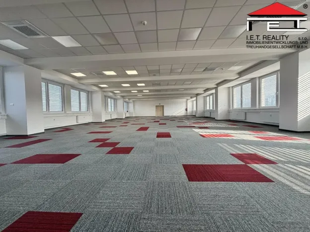 Pronájem kanceláře, Frýdek-Místek, Míru, 800 m2