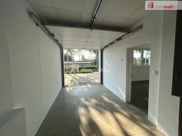 Pronájem skladu, Kolín - Kolín IV, Polepská, 214 m2