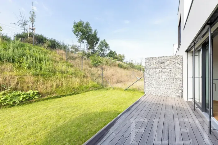 Pronájem rodinného domu, Praha - Jinonice, Nyklíčkova, 217 m2