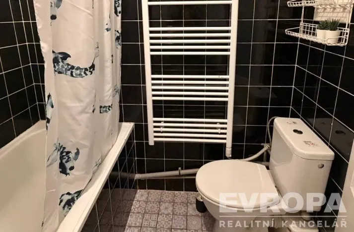 Pronájem bytu 2+kk, Praha - Nové Město, Lublaňská, 49 m2