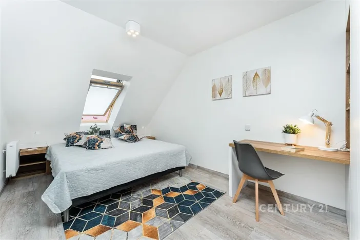 Pronájem bytu 2+kk, Praha, Plzeňská, 43 m2