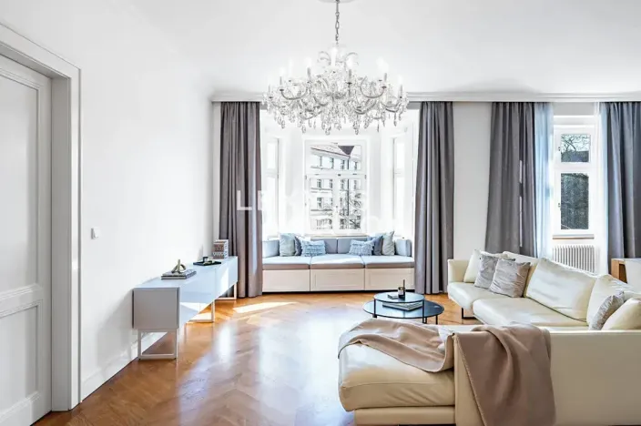 Prodej bytu 4+kk, Praha - Bubeneč, Puškinovo náměstí, 147 m2