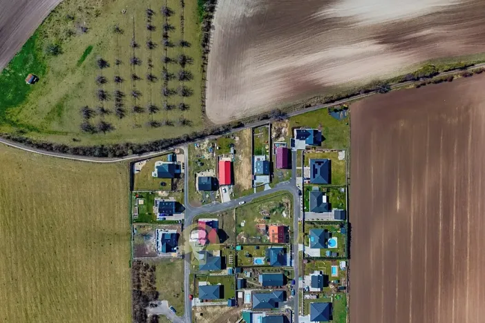 Prodej pozemku pro bydlení, Hrobce, Pod Skalou, 715 m2