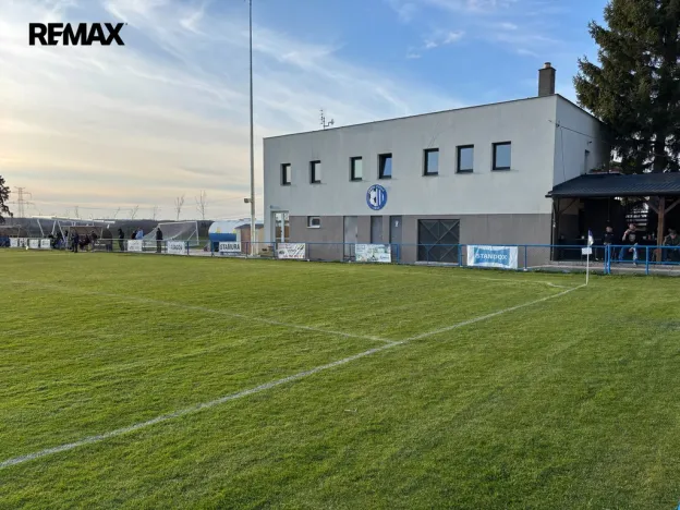 Pronájem restaurace, Zvole, Hlavní, 100 m2