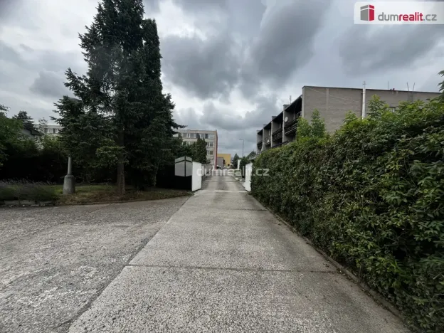 Pronájem obchodního prostoru, Újezdeček, Řetenická, 223 m2