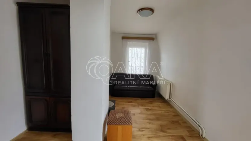 Pronájem rodinného domu, Praha - Horní Počernice, Lukavecká, 140 m2