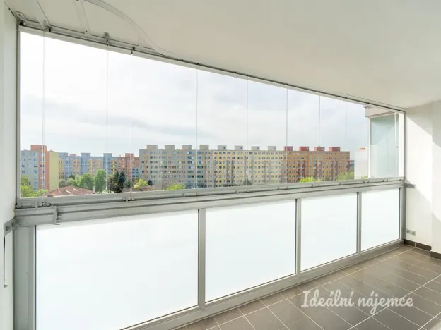 Pronájem bytu 3+1, Praha - Horní Měcholupy, Milánská, 82 m2