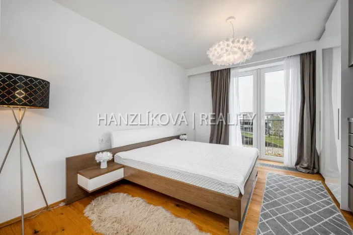 Prodej bytu 6+kk a větší, České Budějovice - České Budějovice 2, Volejbalistů, 303 m2