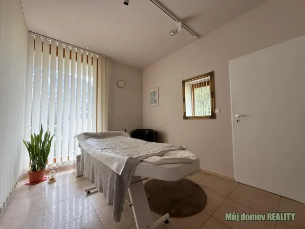Pronájem komerční nemovitosti, Praha - Hlubočepy, Devonská, 98 m2