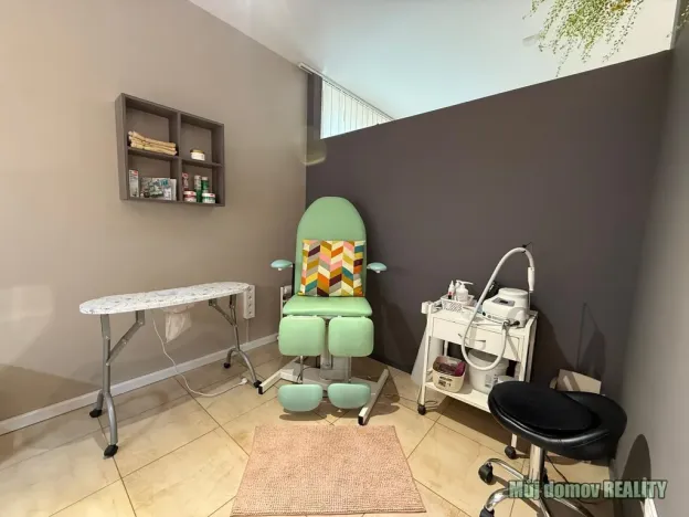 Pronájem komerční nemovitosti, Praha - Hlubočepy, Devonská, 98 m2