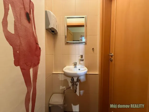 Pronájem komerční nemovitosti, Praha - Hlubočepy, Devonská, 98 m2