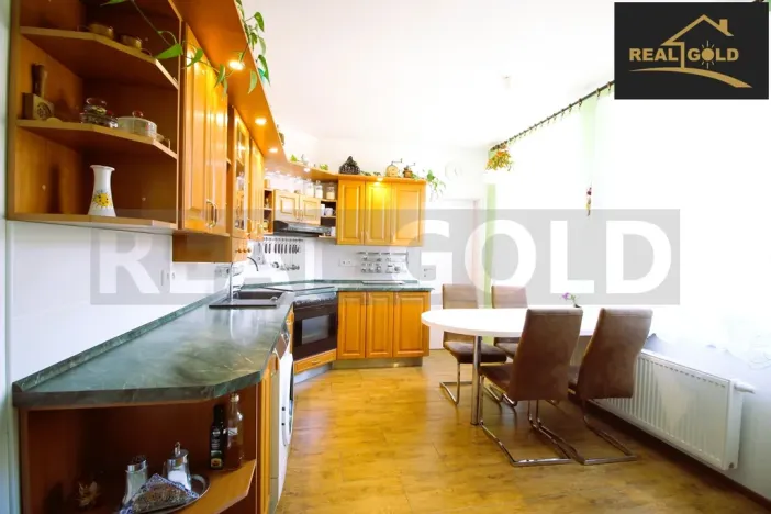 Prodej rodinného domu, Jaroměřice nad Rokytnou - Příložany, 200 m2