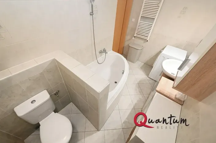 Pronájem bytu 1+kk, Praha - Košíře, Plzeňská, 35 m2