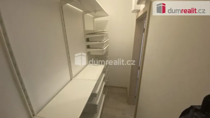 Pronájem bytu 2+kk, Praha - Modřany, Soukalova, 50 m2