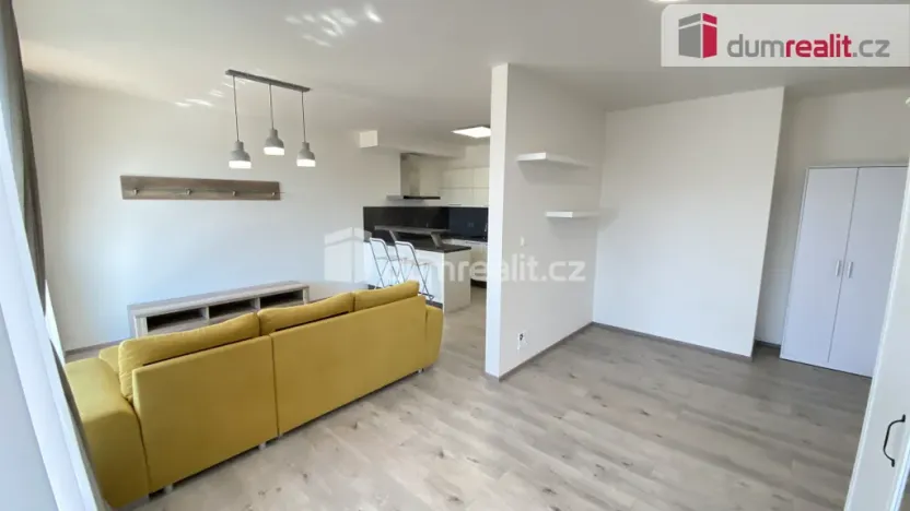 Pronájem bytu 2+kk, Praha - Modřany, Soukalova, 50 m2