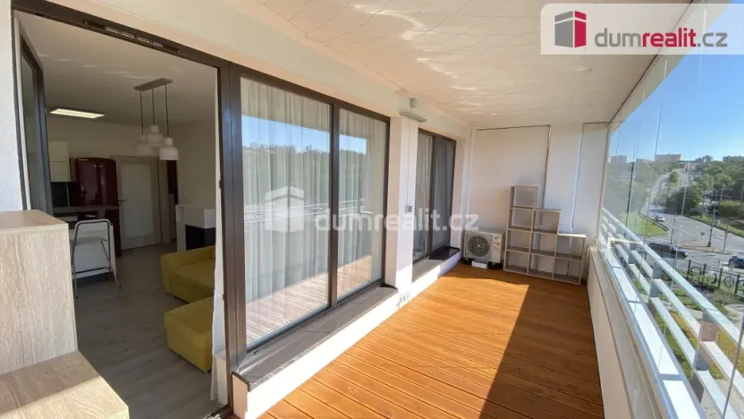 Pronájem bytu 2+kk, Praha - Modřany, Soukalova, 50 m2