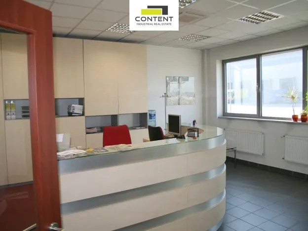 Pronájem skladu, Plazy, 3811 m2