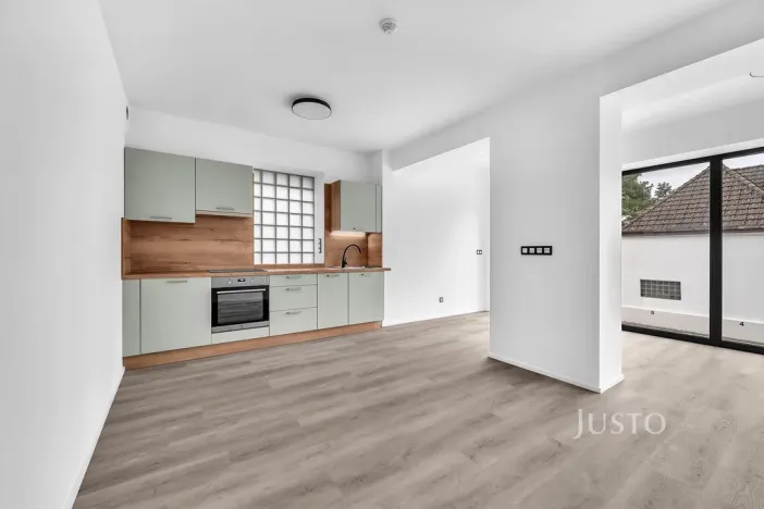 Pronájem bytu 3+kk, Praha - Šeberov, Na proutcích, 79 m2