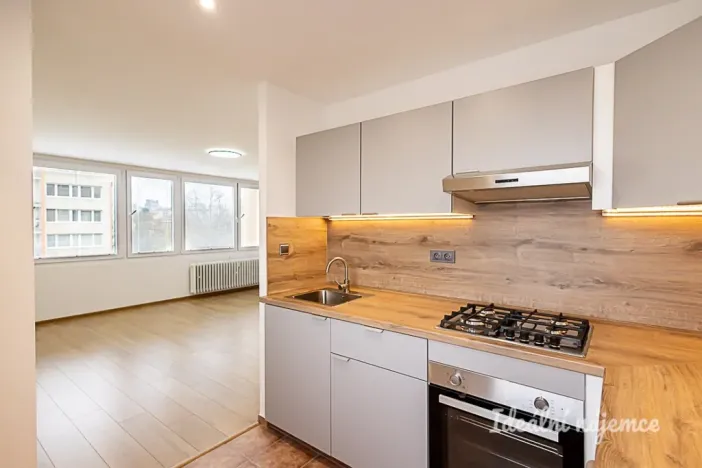 Pronájem bytu 3+1, Praha - Michle, Při trati, 75 m2