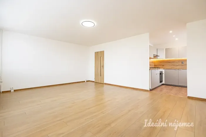 Pronájem bytu 3+1, Praha - Michle, Při trati, 75 m2