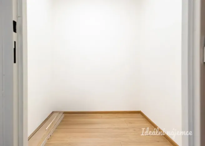 Pronájem bytu 3+1, Praha - Michle, Při trati, 75 m2