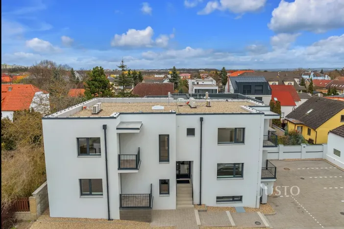 Pronájem bytu 4+kk, Praha - Šeberov, Na proutcích, 132 m2