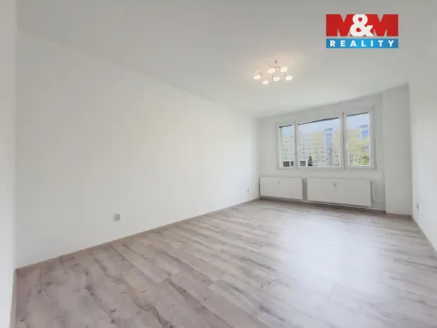Prodej bytu 3+1, Karviná - Hranice, Čsl. armády, 74 m2