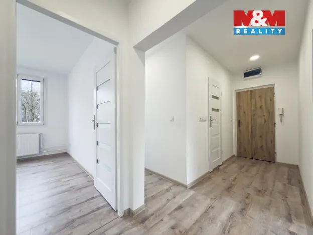 Prodej bytu 3+1, Karviná - Hranice, Čsl. armády, 74 m2