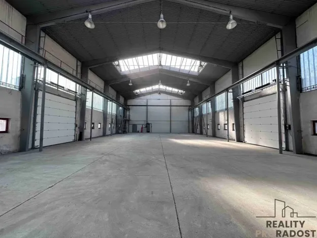 Pronájem výrobních prostor, Habrůvka, 760 m2