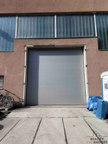 Pronájem výrobních prostor, Habrůvka, 760 m2