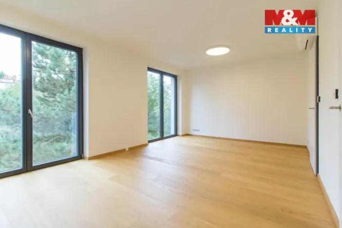 Pronájem rodinného domu, Praha - Suchdol, Nad spáleným mlýnem, 270 m2