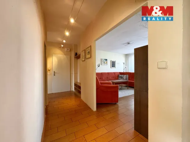 Pronájem bytu 3+1, Bzenec, Nádražní, 78 m2