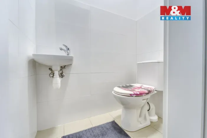 Prodej bytu 4+kk, Králův Dvůr - Křižatky, Na Vinohradech, 94 m2