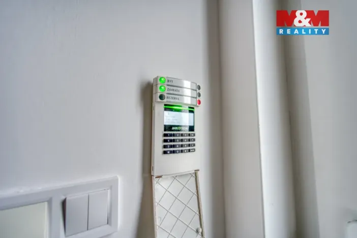 Prodej bytu 4+kk, Králův Dvůr - Křižatky, Na Vinohradech, 94 m2