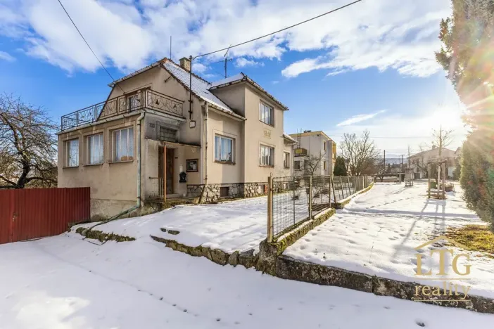 Prodej rodinného domu, Slatina, 213 m2