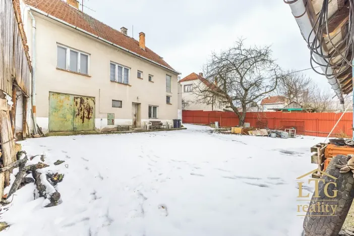 Prodej rodinného domu, Slatina, 213 m2