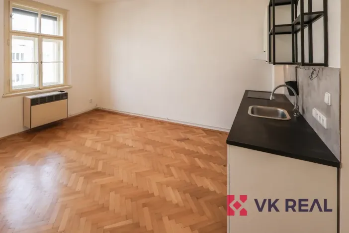 Pronájem bytu 2+kk, Praha - Břevnov, Bělohorská, 44 m2