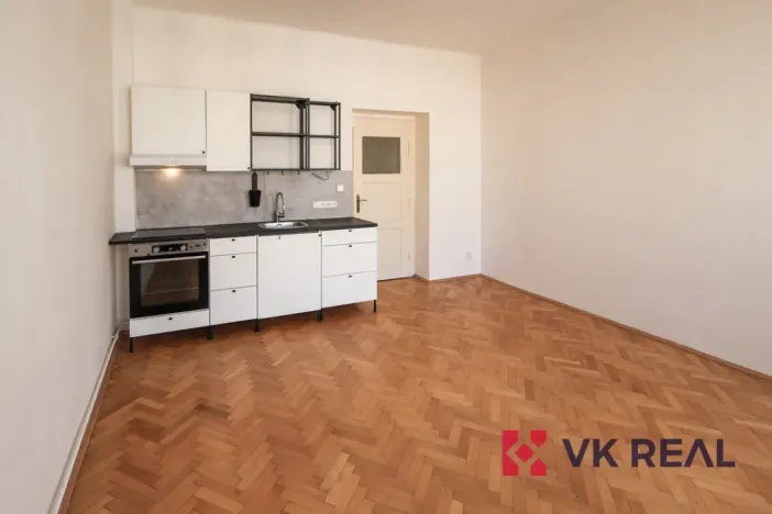 Pronájem bytu 2+kk, Praha - Břevnov, Bělohorská, 44 m2