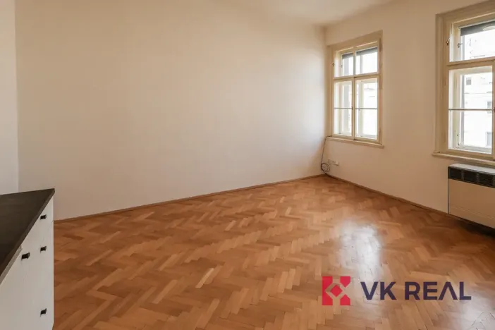 Pronájem bytu 2+kk, Praha - Břevnov, Bělohorská, 44 m2