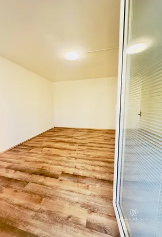 Pronájem bytu 1+1, České Budějovice - České Budějovice 7, Lidická tř., 37 m2