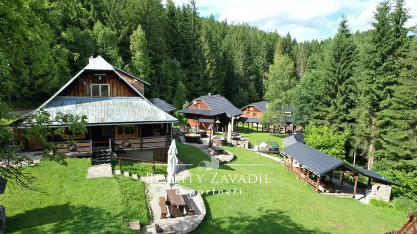 Prodej apartmánu, Klokočov, Slovensko, 866 m2