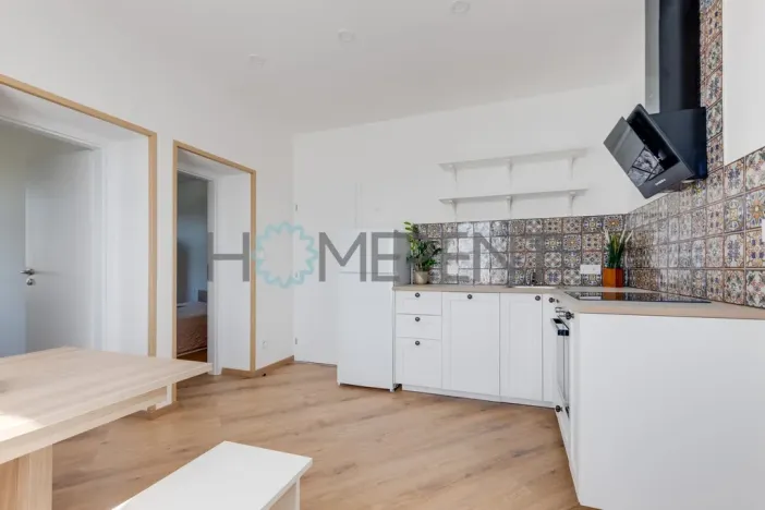 Pronájem bytu 2+1, Praha - Malešice, Bakalářská, 40 m2