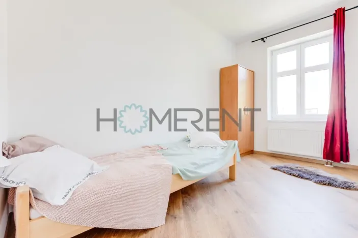 Pronájem bytu 2+1, Praha - Malešice, Bakalářská, 40 m2