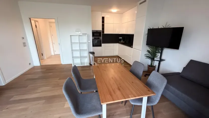 Pronájem bytu 2+kk, Praha - Libeň, Menclova, 58 m2