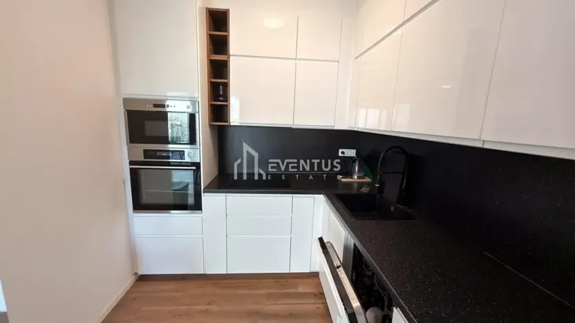 Pronájem bytu 2+kk, Praha - Libeň, Menclova, 58 m2