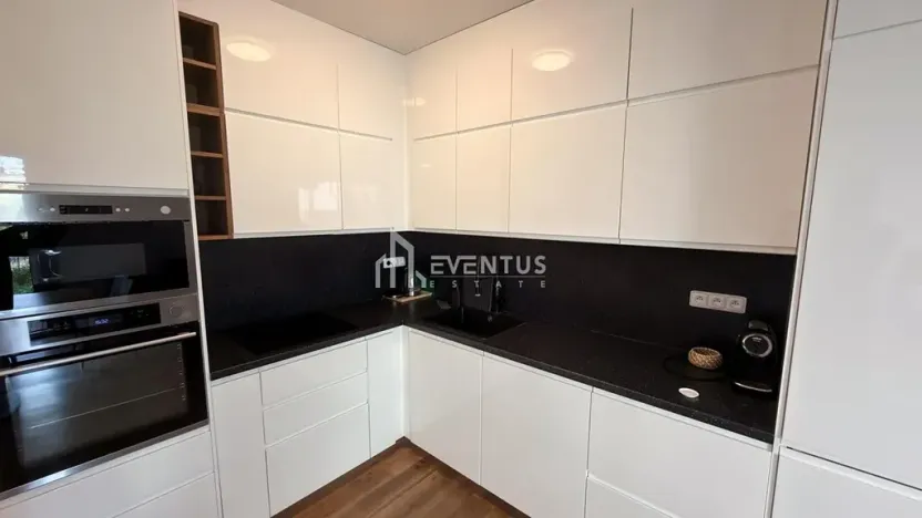 Pronájem bytu 2+kk, Praha - Libeň, Menclova, 58 m2