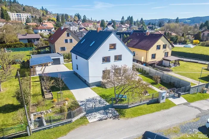 Prodej rodinného domu, Slapy, 309 m2