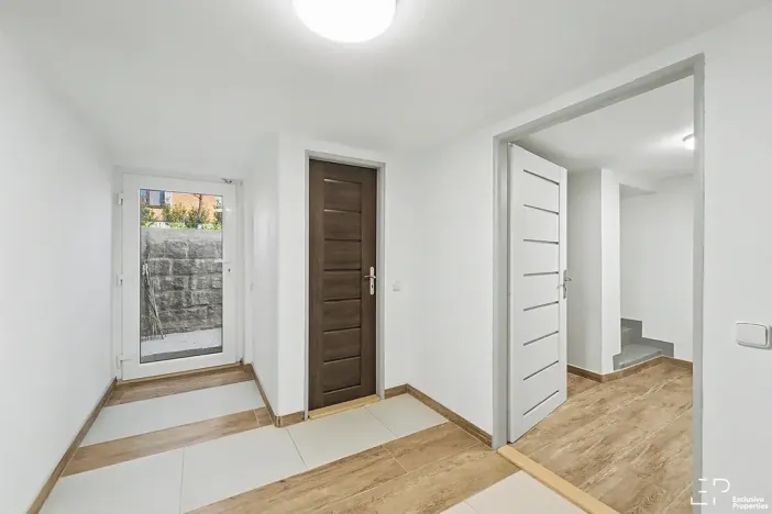 Prodej rodinného domu, Slapy, 309 m2